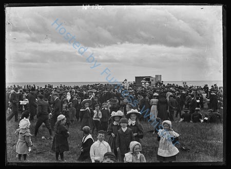 Crowds Watching Pierrots On Biggar Bank Whit Monday 1907 — Nowstalgia Gallery