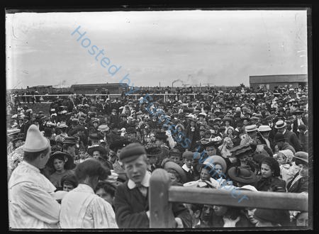 Biggar Bank Crowd On Whit Monday — Nowstalgia Gallery
