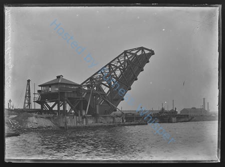 Buccleuch Dock Bridge Open — Nowstalgia Gallery