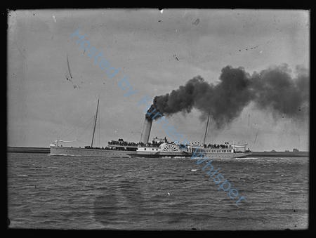 Paddle Steamer Philomel — Nowstalgia Gallery