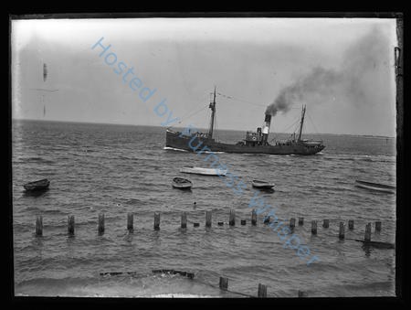 Trawler FD 45 Lizziewelling — Nowstalgia Gallery