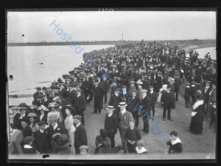 Naval Airship No 1 Crowd Scene — Nowstalgia Gallery
