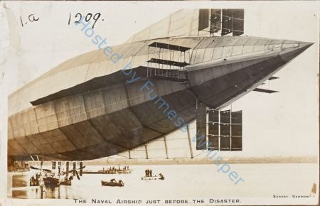 Naval airship just before the disaster — Nowstalgia Gallery