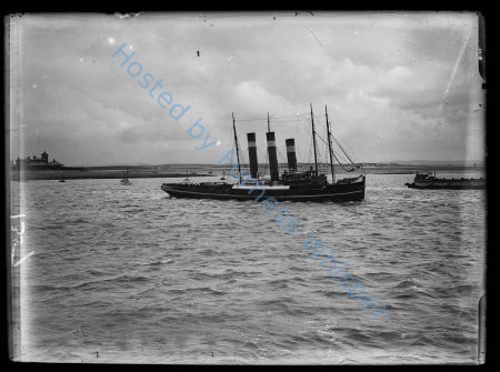 Dutch Tugs Zwartezee and Rodezee — Nowstalgia Gallery