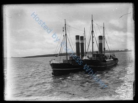 Dutch Tugs Zwartezee and Rodezee — Nowstalgia Gallery