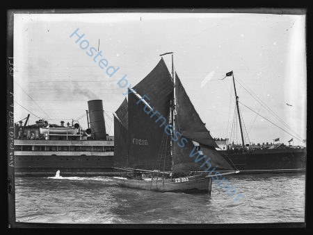Trawler FD 203 (Desdemona) in Fleetwood Channel — Nowstalgia Gallery