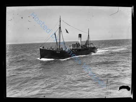 Steam Trawler FD24 Lucy — Nowstalgia Gallery