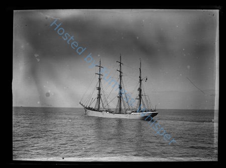Fully rigged Russian Ship SYLFID in Lune Deep, Morecambe Bay — Nowstalgia Gallery