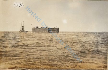 Floating Dock Dique Flotante No2 + Tug — Nowstalgia Gallery