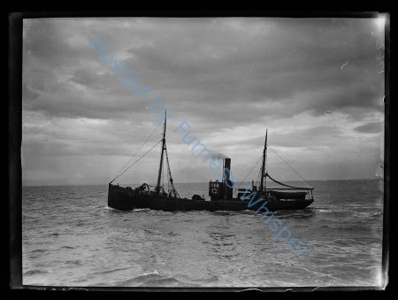 Steam Trawler FD168 Hornet — Nowstalgia Gallery