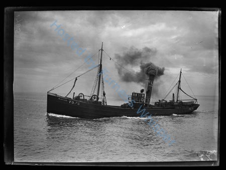 Steam Trawler FD78 Elswick — Nowstalgia Gallery