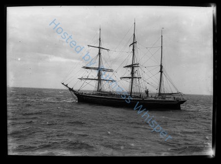 Barque Frieda Mahn — Nowstalgia Gallery