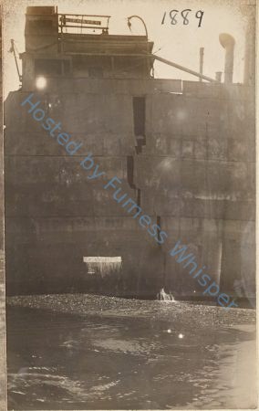 Cargo Vessel SS Fulmar aground — Nowstalgia Gallery