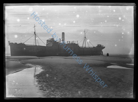 Cargo Vessel SS Fulmar aground — Nowstalgia Gallery