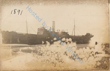 Cargo Vessel SS Fulmar aground — Nowstalgia Gallery