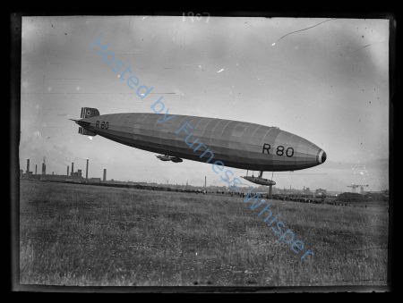 Vickers Airship, R80, Walney Island     Landing — Nowstalgia Gallery