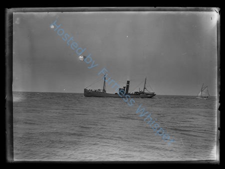 Fleetwood Steam Trawler FD22 Dania — Nowstalgia Gallery