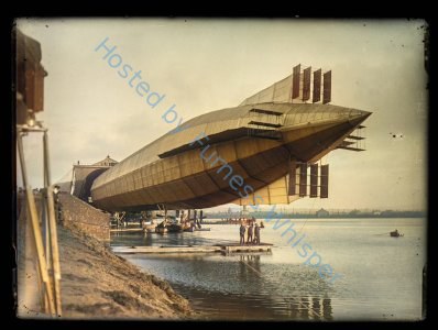 Mayfly’s Mishap: A Grounded Dream in Cavendish Dock