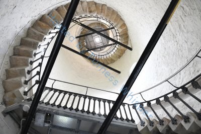 The Lighthouse Without a Light: The Sir John Barrow Monument of Ulverston — Furness history