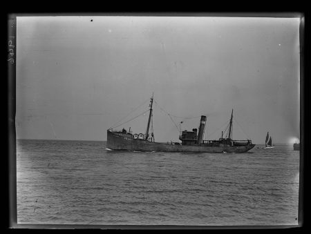 Fleetwood Steam Trawler FD327 Ida Adams — Furness Whisper