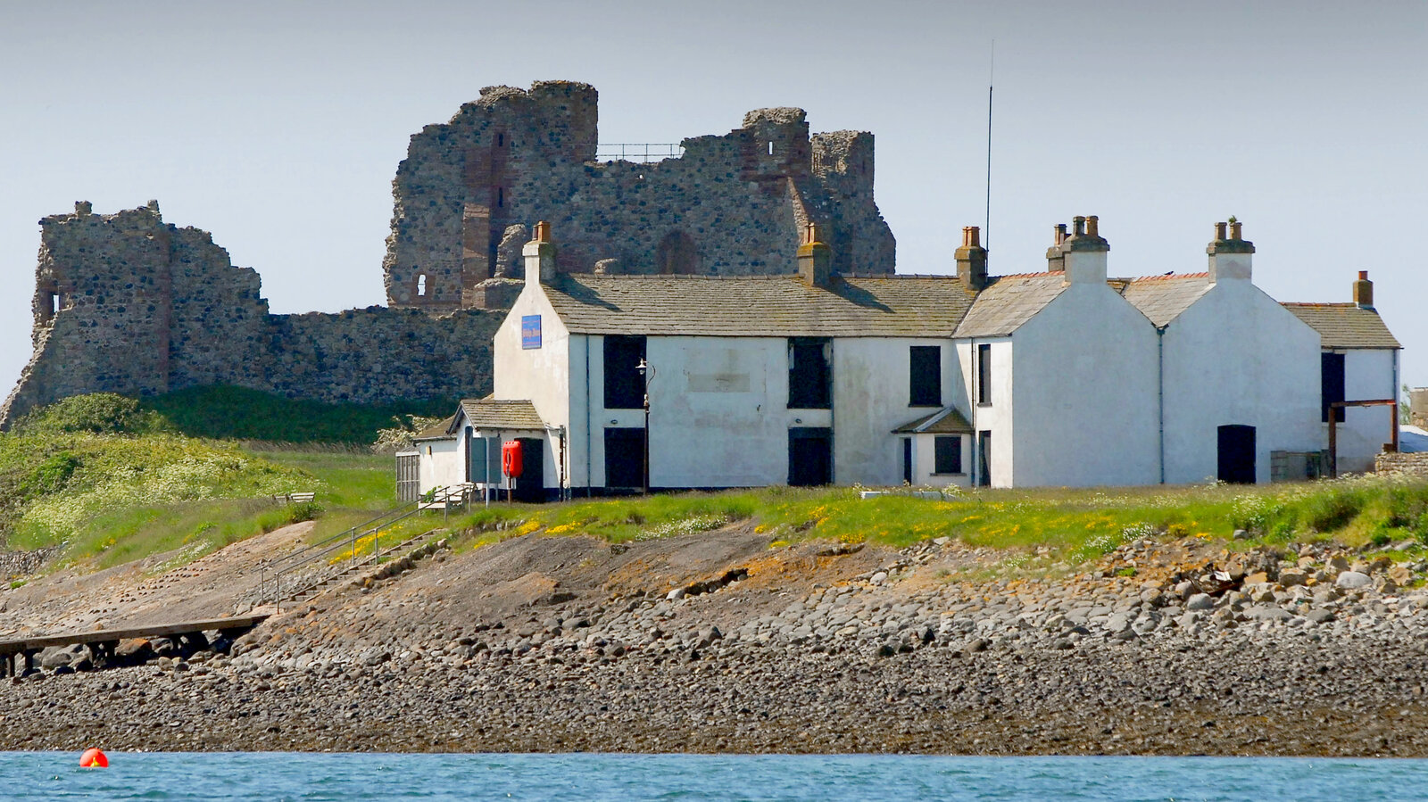 Image for Piel island where history meets the sea