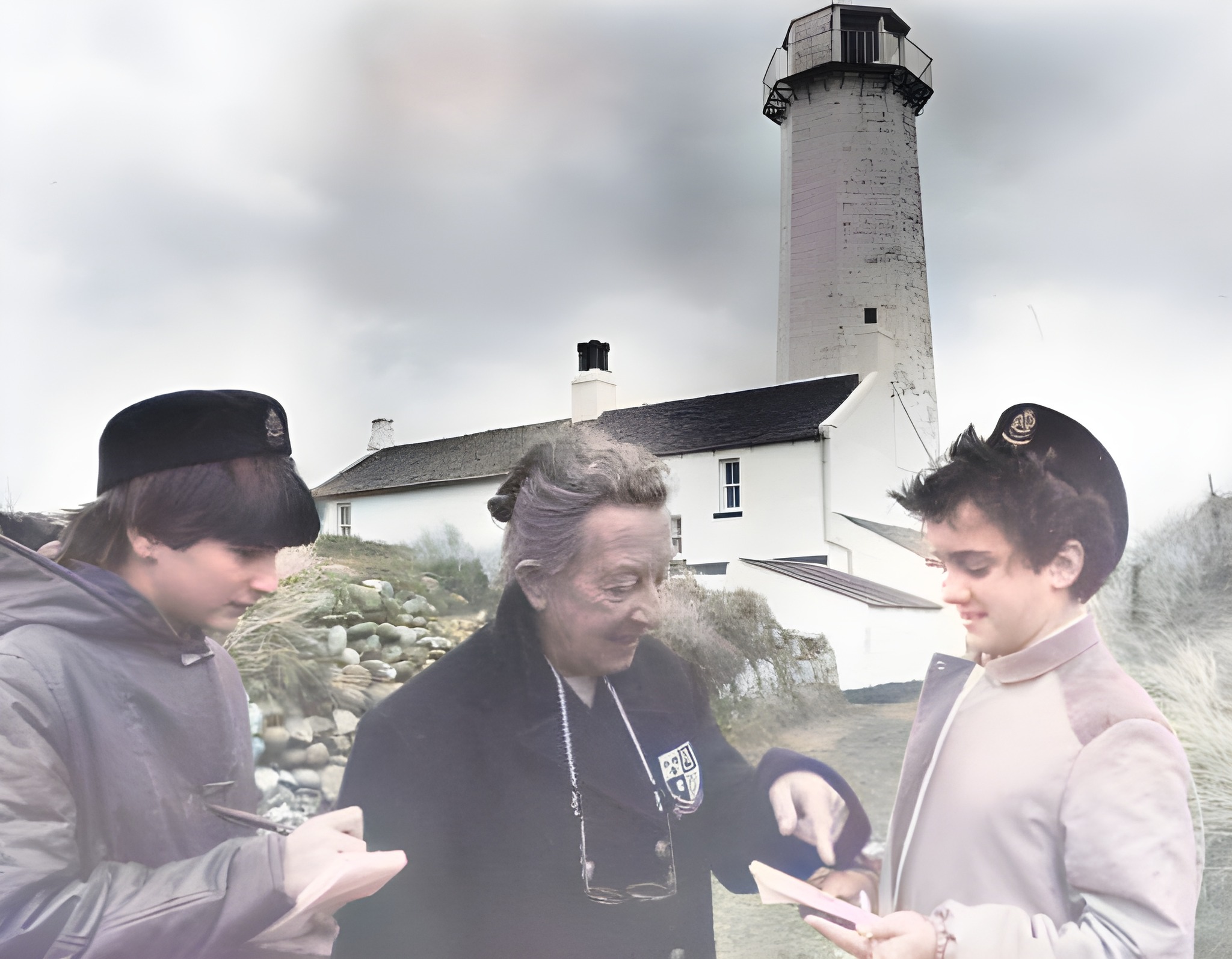 Image for Peggy braithwaite the woman who kept walney's light shining