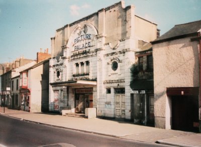 Roxy Cinema and Bingo Hall: A Storied History of Dalton-in-Furness Iconic Venue